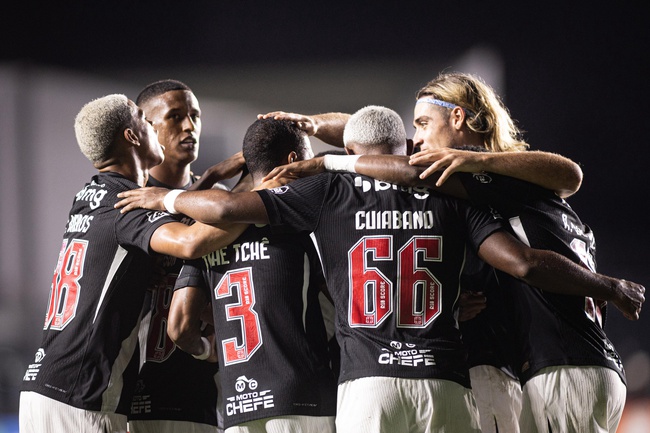 Vasco 3 x 0 Barracas Central