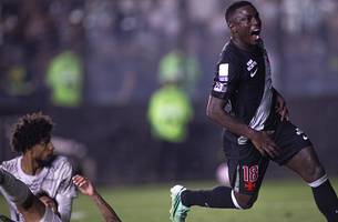 Marino comemora gol contra o Corinthians