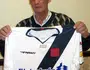 Andrada com a camisa do Vasco (JB Online)