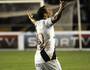 Edmundo comemora gol do Vasco (UOL)