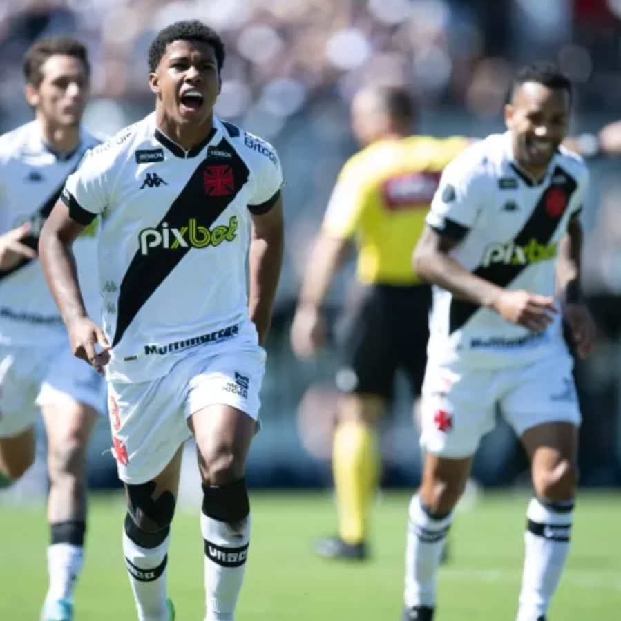 Andrey celebrates a goal for Vasco in the Brazilian Serie B Image: Jorge Rodrigues/AGIF